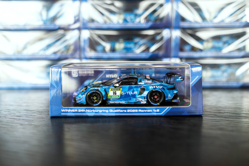 WINNER 24h Nürburgring Qualifiers Rennen 1 & 2 - Porsche 911 GT3 R "SALLY" #16 - Scherer Sport PHX